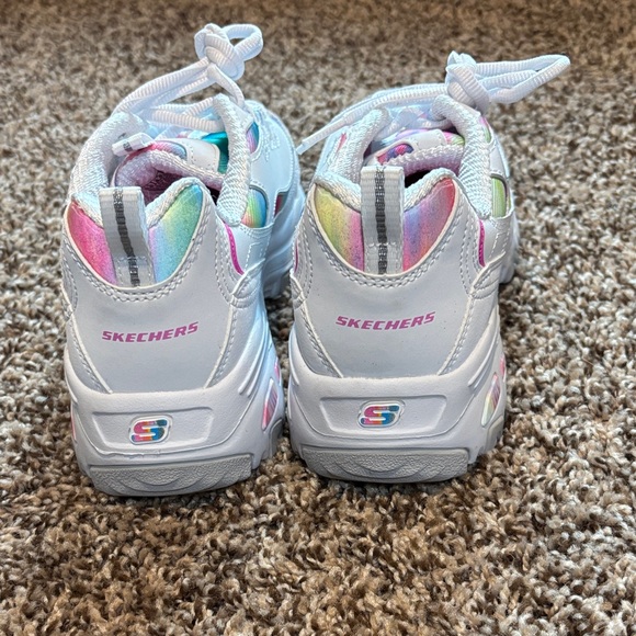 Skechers Women’s D-Lites White and Pink Sneakers - Picture 5 of 9